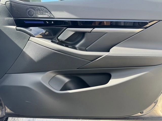 Certified 2026 BMW 530i xDrive image 28