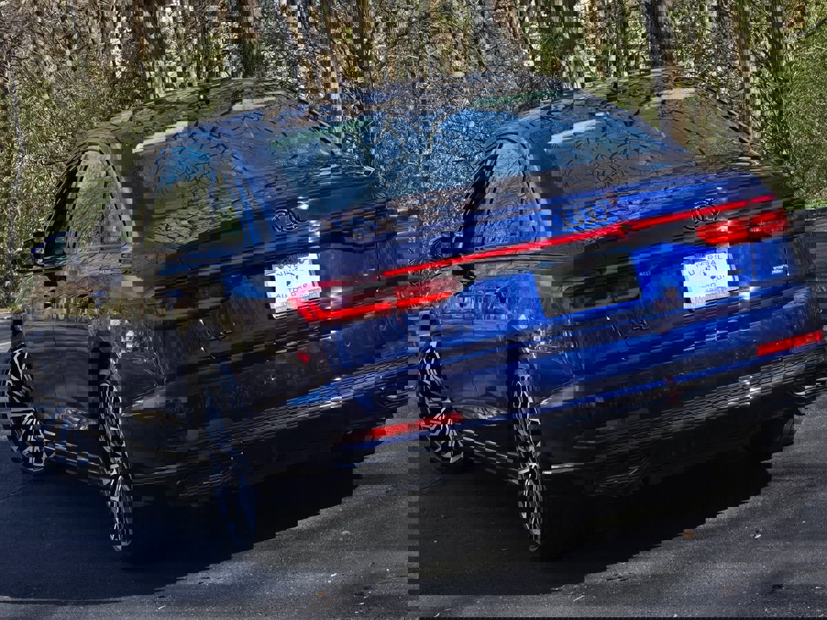 Used 2021 Audi A8 L 3.0T w/ Executive Plus Package image 72