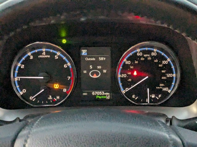 Used 2016 Toyota RAV4 XLE image 3