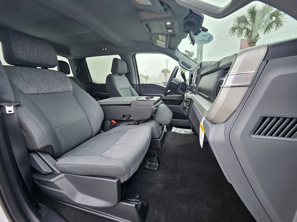 New 2026 Ford F450 XLT w/ 360-Degree Camera Package AWD/4WD image 9