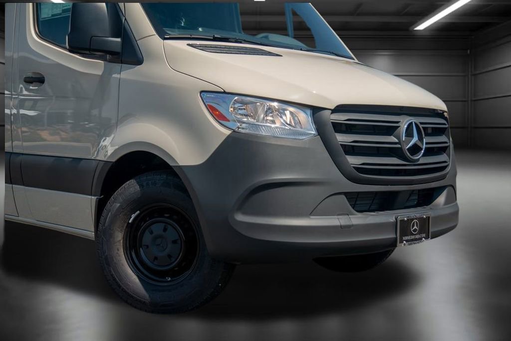 Used 2024 Mercedes-Benz Sprinter 144 Cargo image 14
