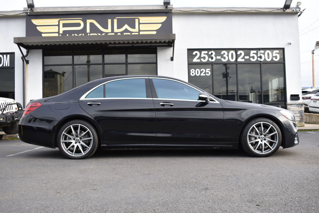 Used 2018 Mercedes-Benz S 560 Sedan w/ AMG Line Exterior image 12
