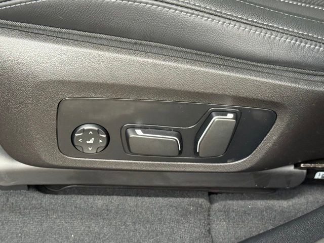 Certified 2024 BMW X3 sDrive30i w/ M Sport Package RWD image 21