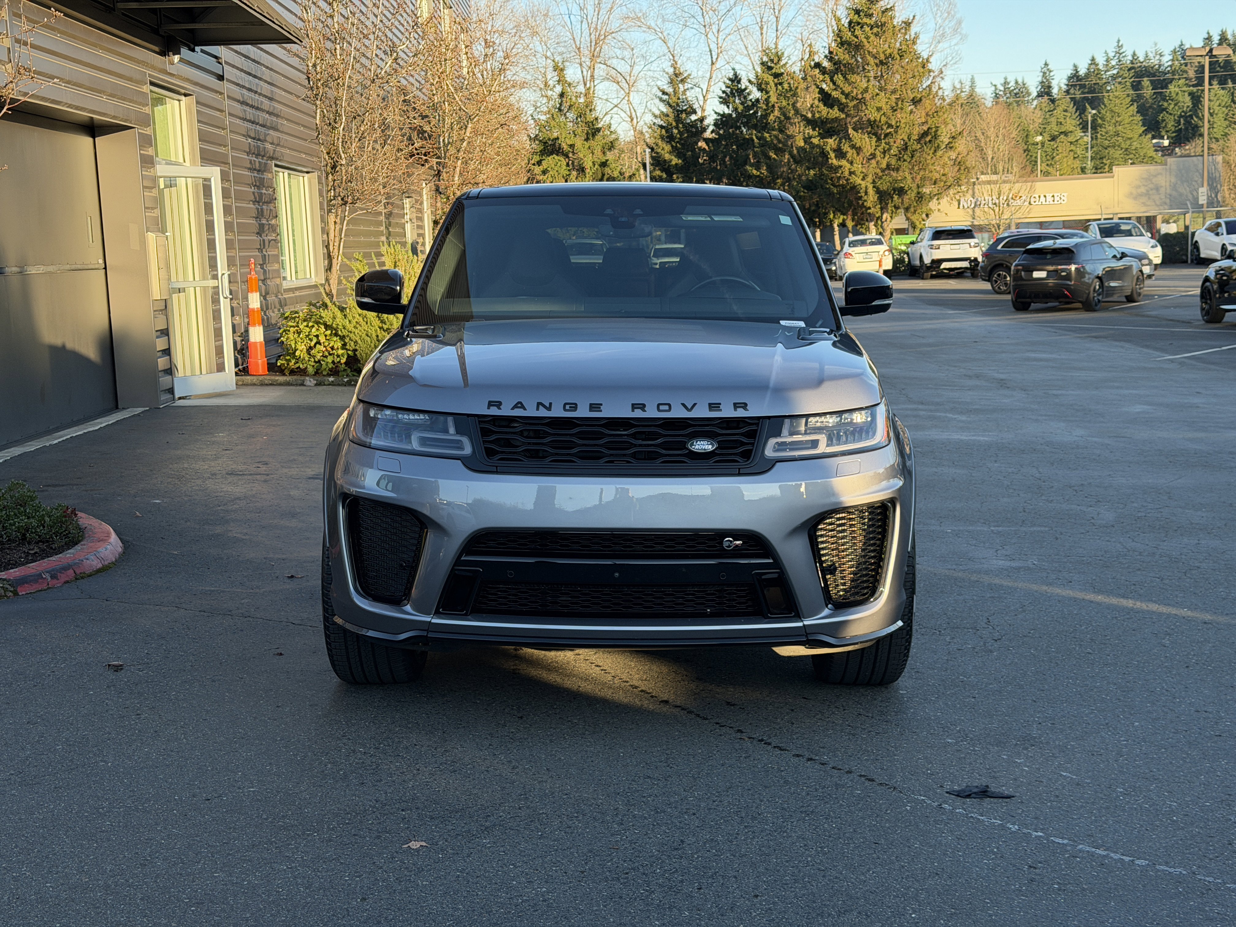 Certified 2022 Land Rover Range Rover Sport SVR image 4