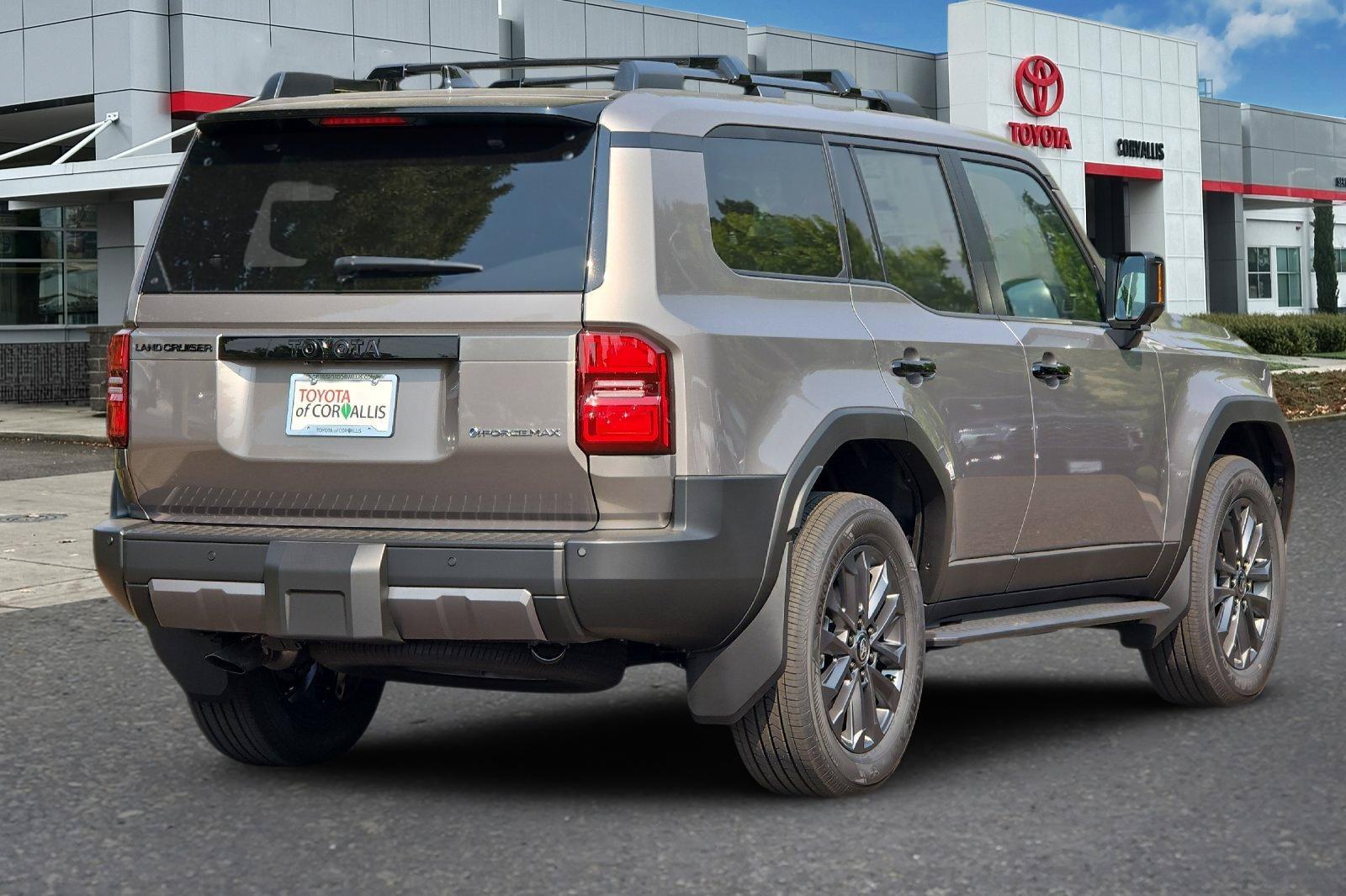New 2027 Toyota Land Cruiser w/ Premium Package AWD/4WD image 5
