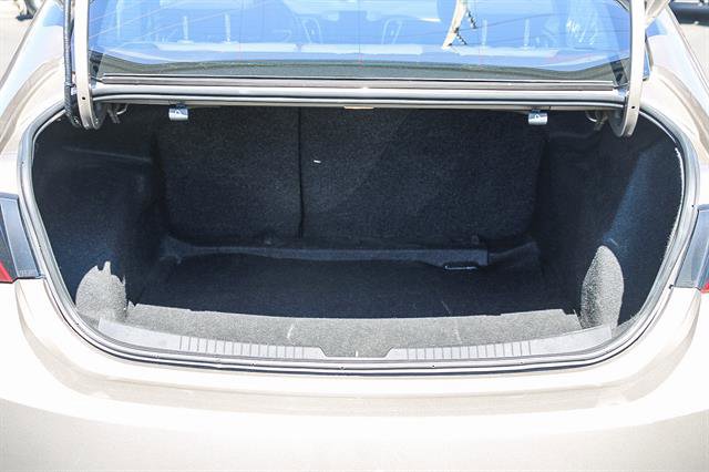 Used 2022 Chevrolet Malibu LT image 26