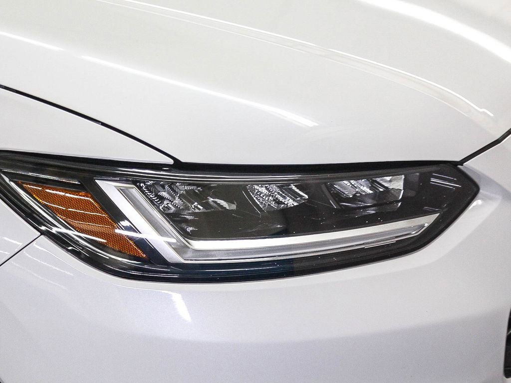 Used 2023 Honda HR-V LX image 11