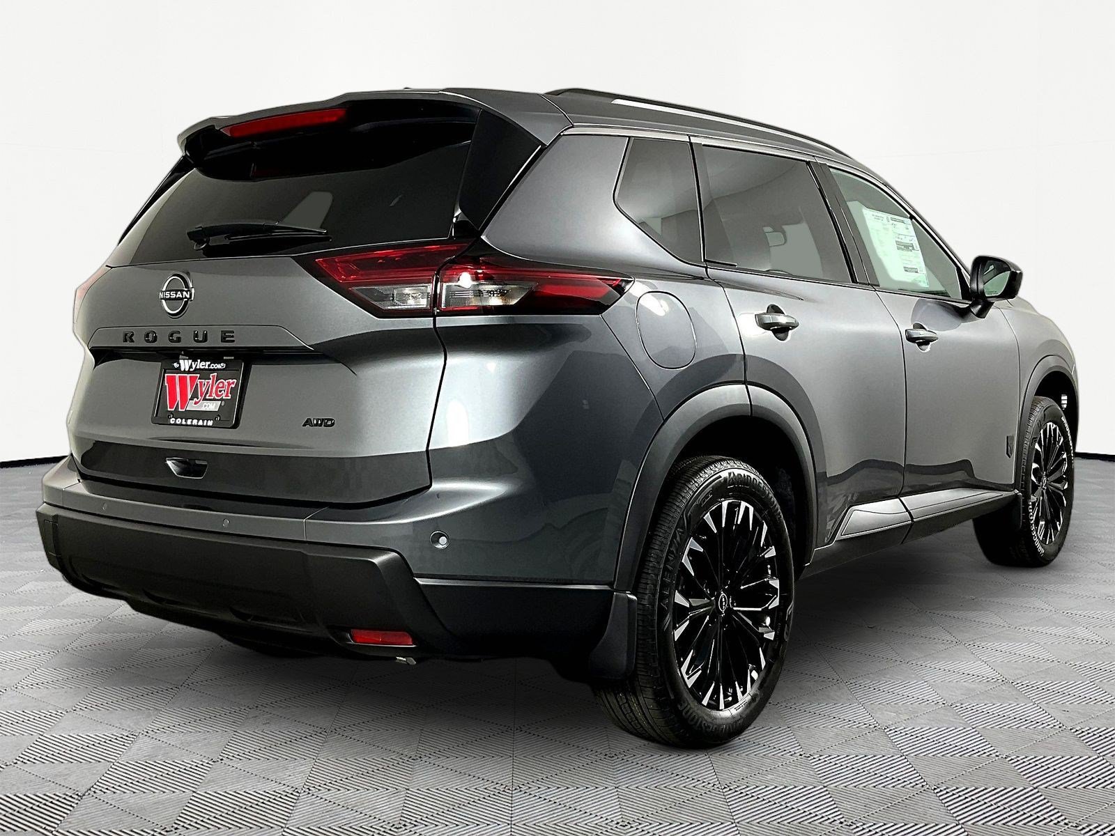 New 2026 Nissan Rogue Dark Armor AWD/4WD image 7