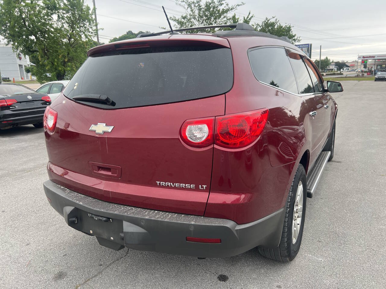 Used 2010 Chevrolet Traverse LT AWD/4WD image 6