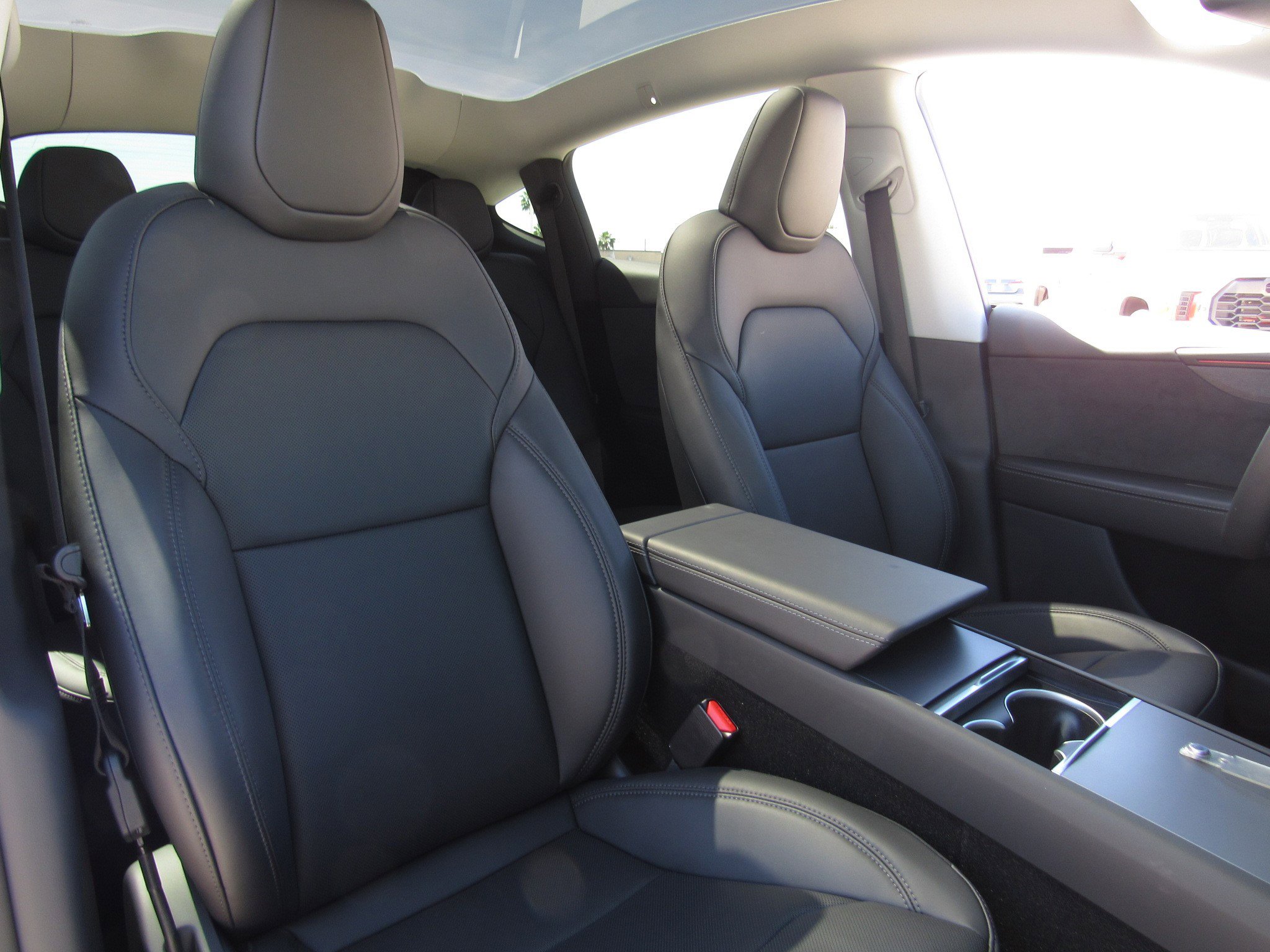 Used 2026 Tesla Model Y Premium image 10