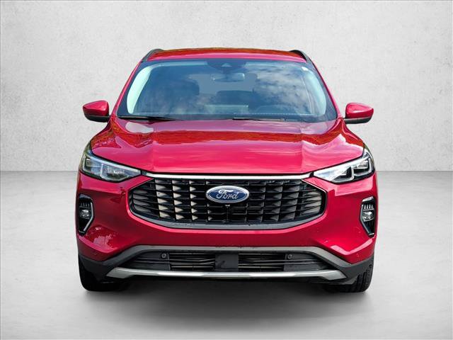 Used 2023 Ford Escape Platinum AWD/4WD image 2