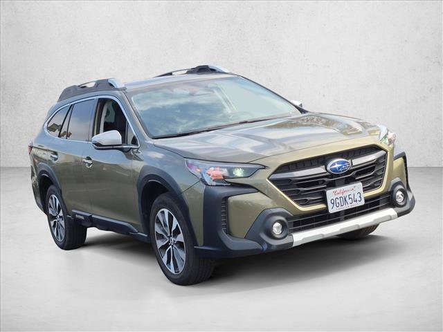 Used 2023 Subaru Outback Touring AWD/4WD image 4
