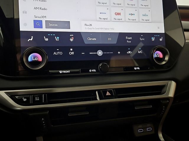 Used 2023 Lexus RX 350 Premium Plus w/ Accessory Package (Z1) AWD/4WD image 18