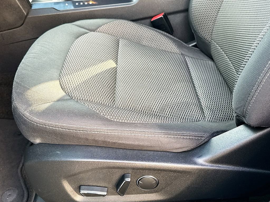 Used 2018 Ford Explorer XLT image 20