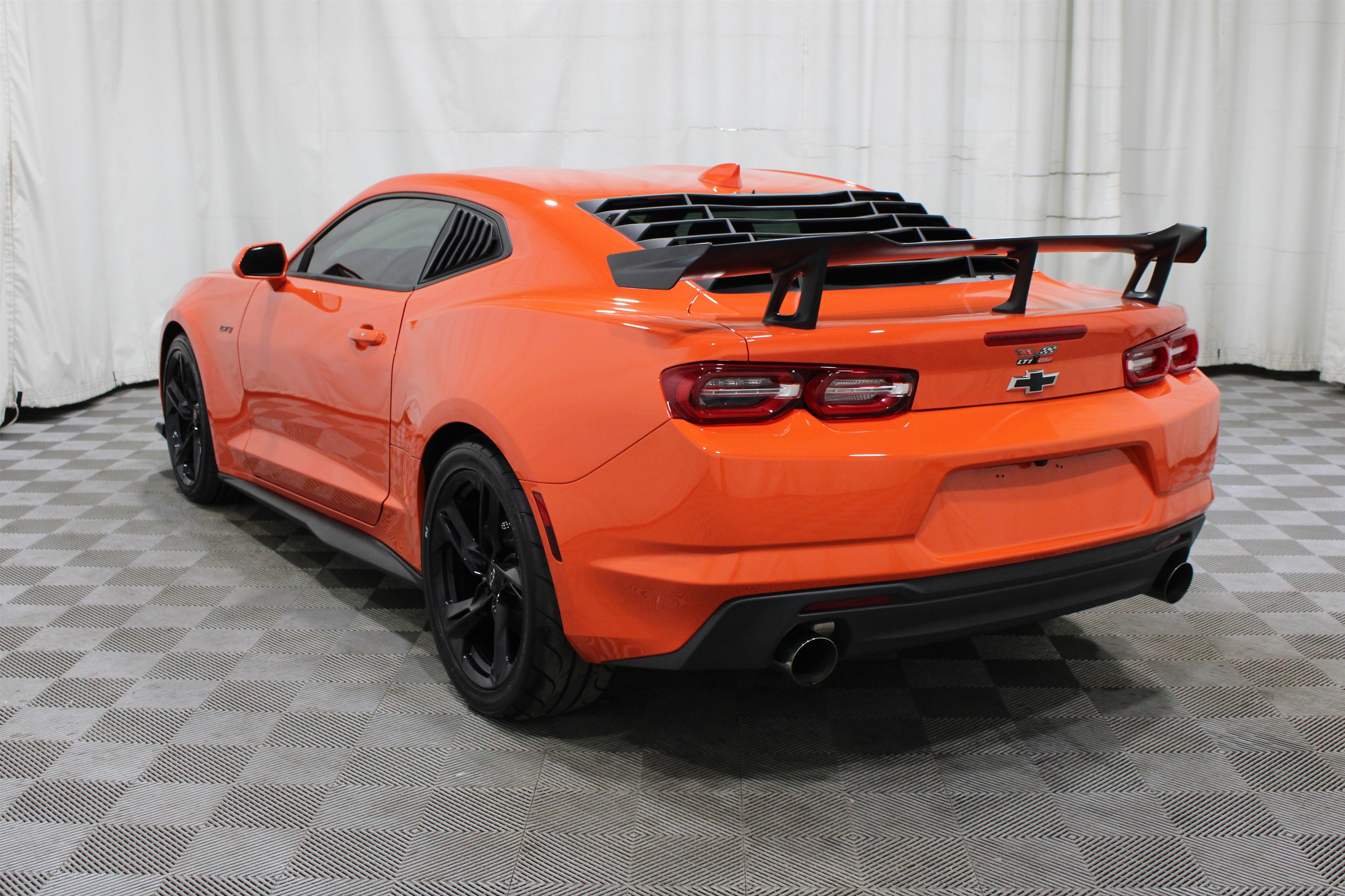 Used 2021 Chevrolet Camaro LT image 30