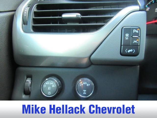 Used 2019 Chevrolet Suburban LT AWD/4WD image 14