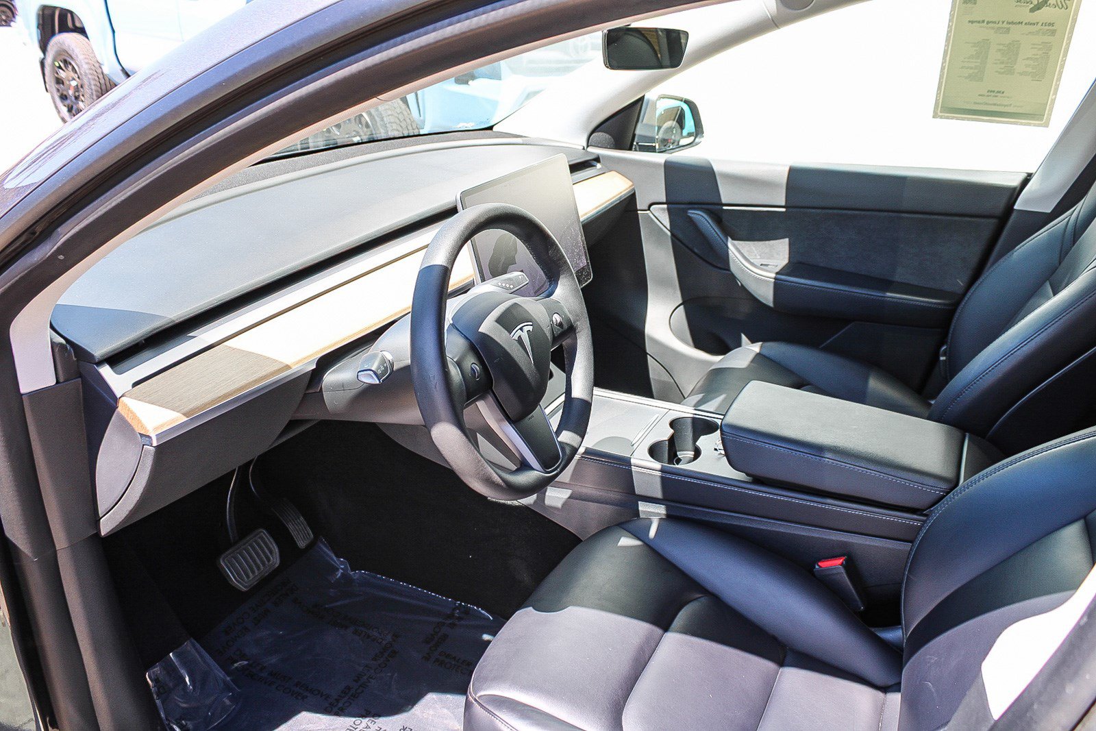 Used 2021 Tesla Model Y Long Range AWD/4WD image 19