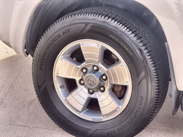 Used 2006 Toyota 4Runner SR5 RWD image 9