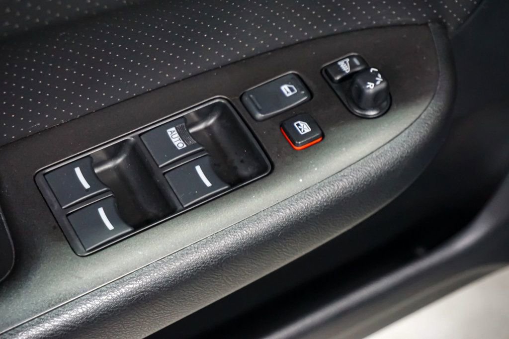 Used 2005 Acura TSX image 53