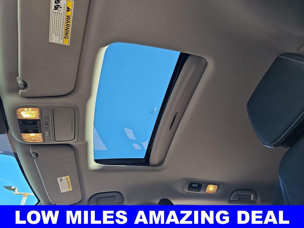 Used 2024 Honda Odyssey EX-L image 31