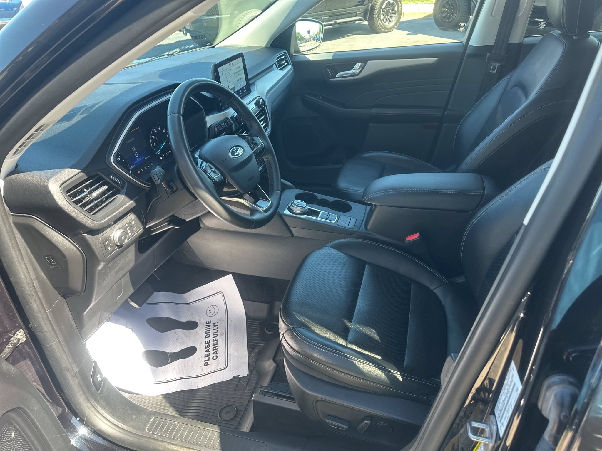 Used 2022 Ford Escape SEL AWD/4WD image 17