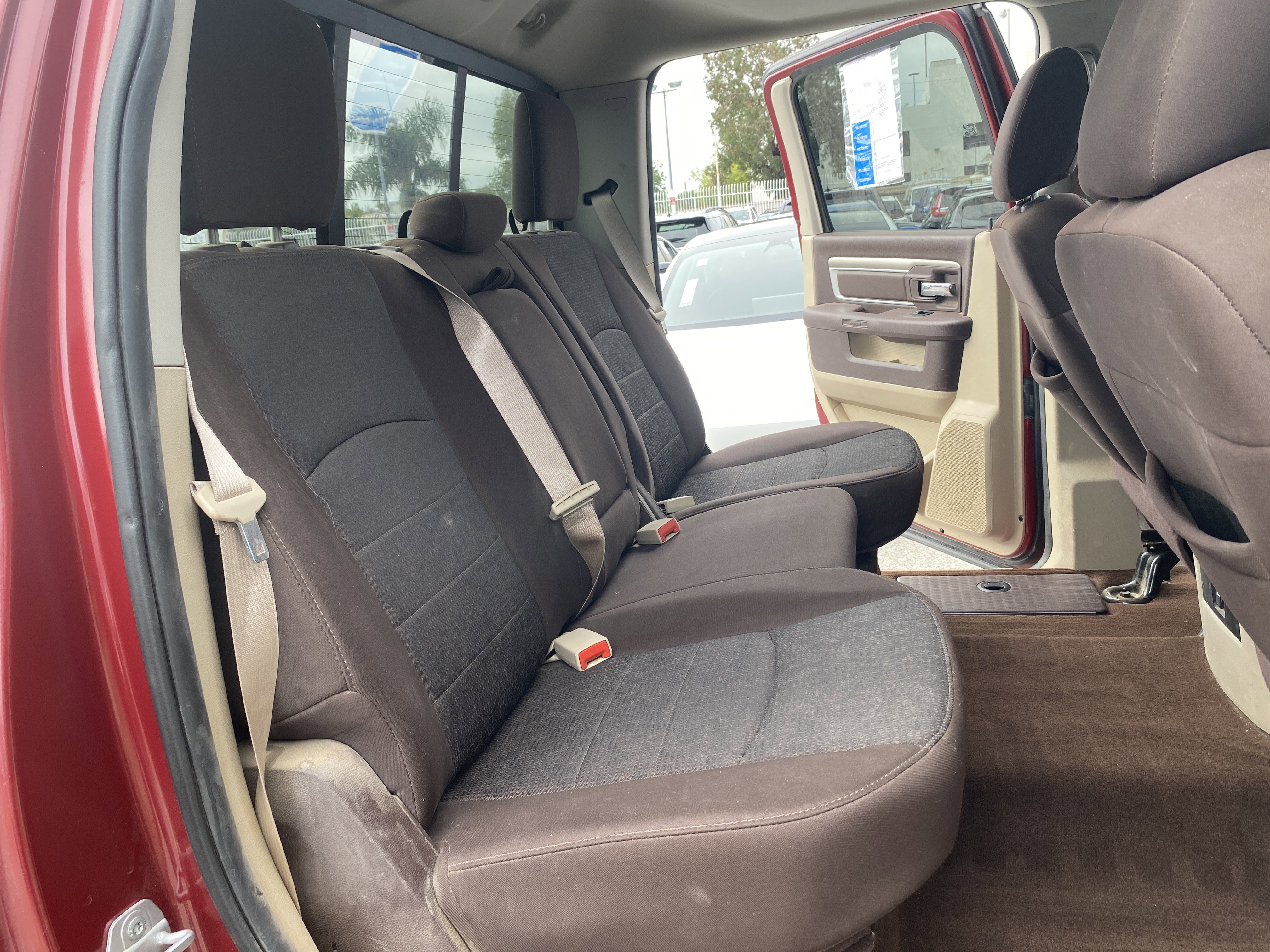 Used 2014 RAM 1500 Lone Star image 23
