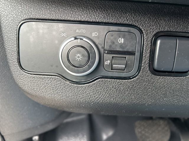Used 2024 Mercedes-Benz Sprinter 2500 image 22