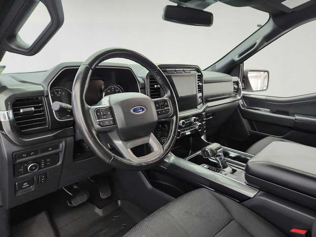 Used 2022 Ford F150 XLT w/ Equipment Group 302A High AWD/4WD image 9