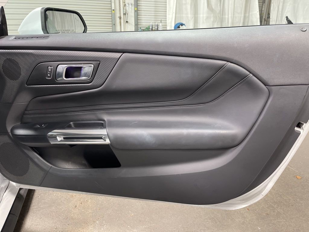 Used 2026 Ford Mustang Premium RWD image 9