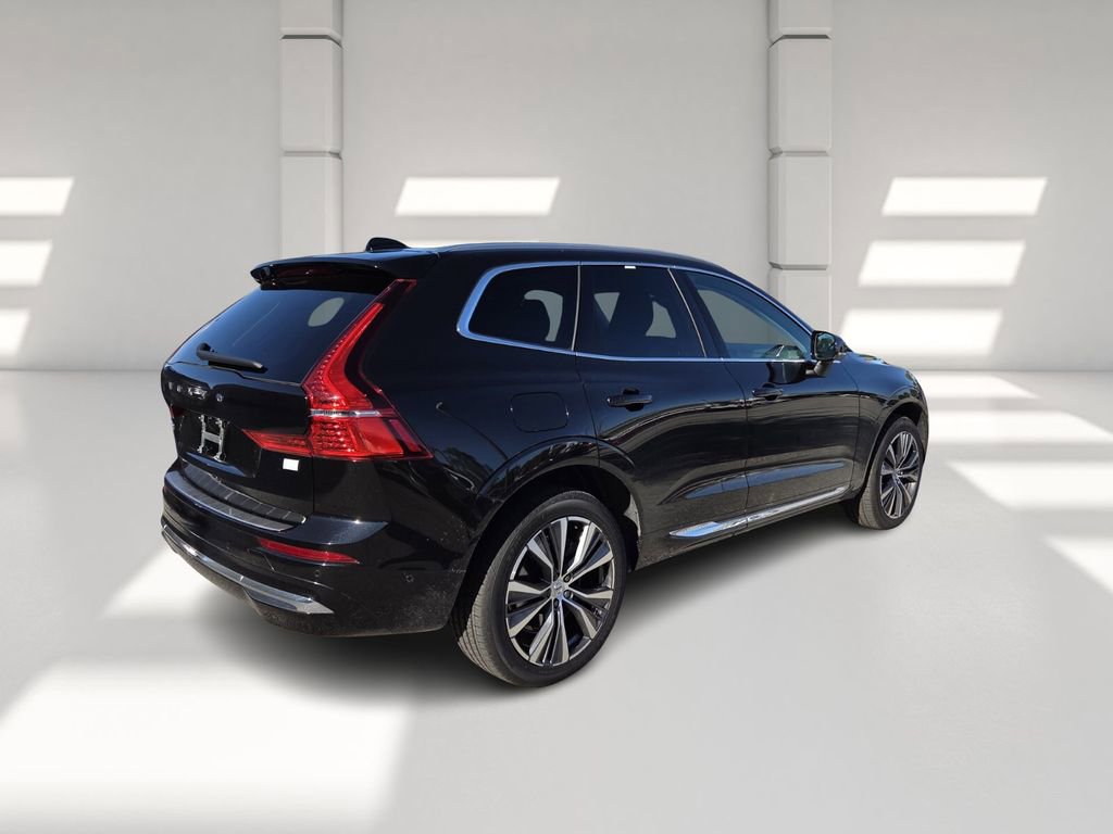 Used 2022 Volvo XC60 T8 Inscription Expression w/ Advanced Package image 4