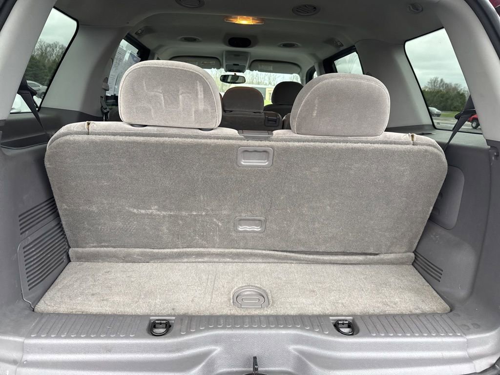Used 2004 Ford Explorer XLT AWD/4WD image 16