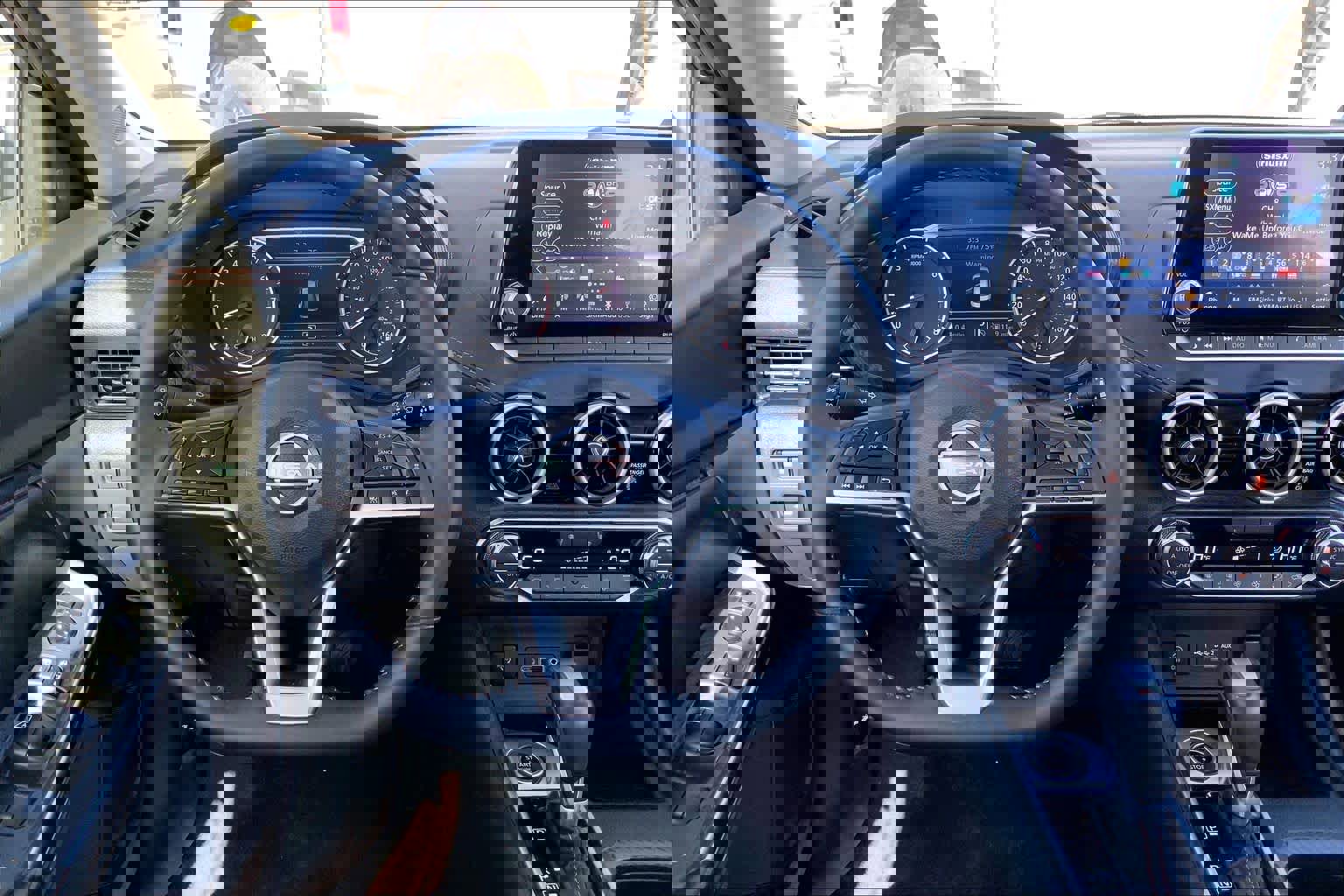 Used 2025 Nissan Sentra SR image 6