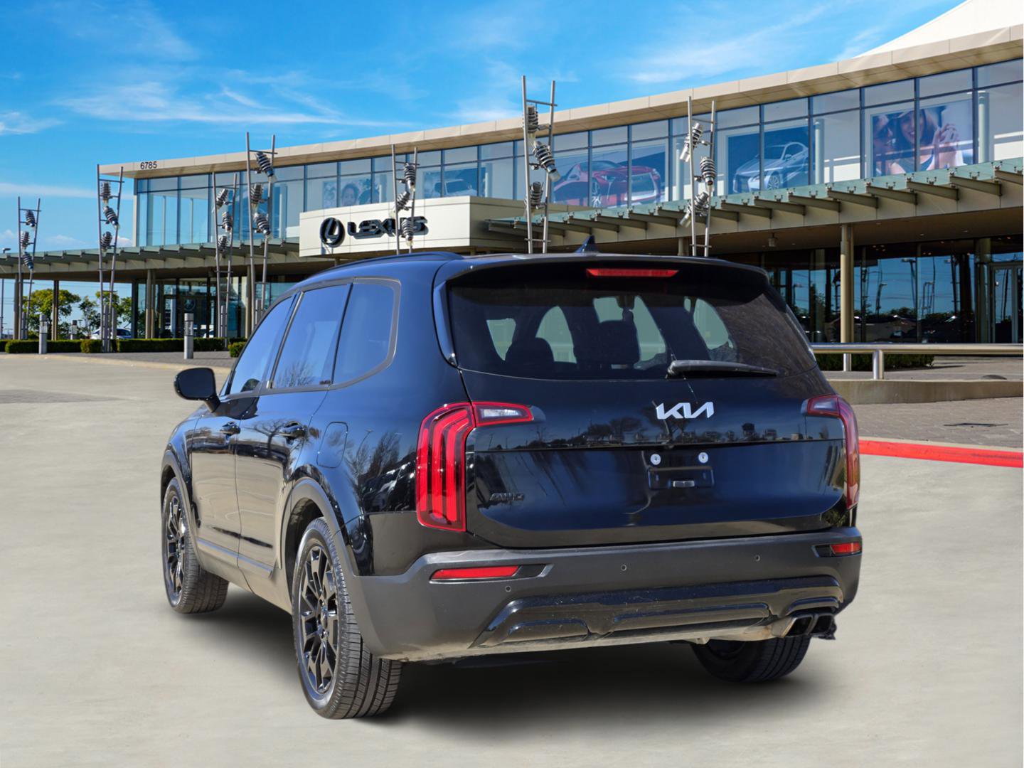 Used 2022 Kia Telluride SX w/ Nightfall Edition Package image 5