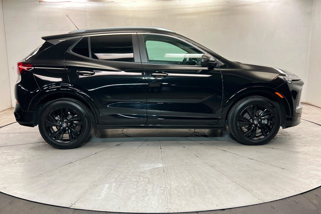 Used 2024 Buick Encore GX Sport Touring w/ Advanced Technology Package FWD image 6