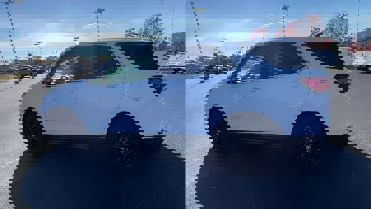 Used 2024 Chevrolet Equinox LT image 6