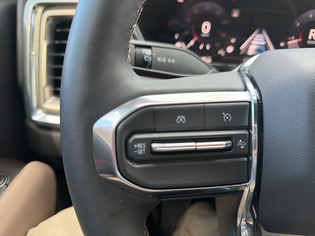 Used 2026 GMC Canyon Denali image 24