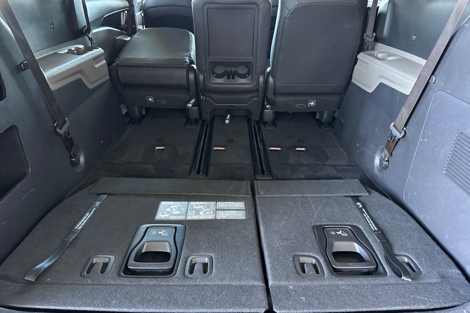 Used 2026 Kia Carnival FWD image 25