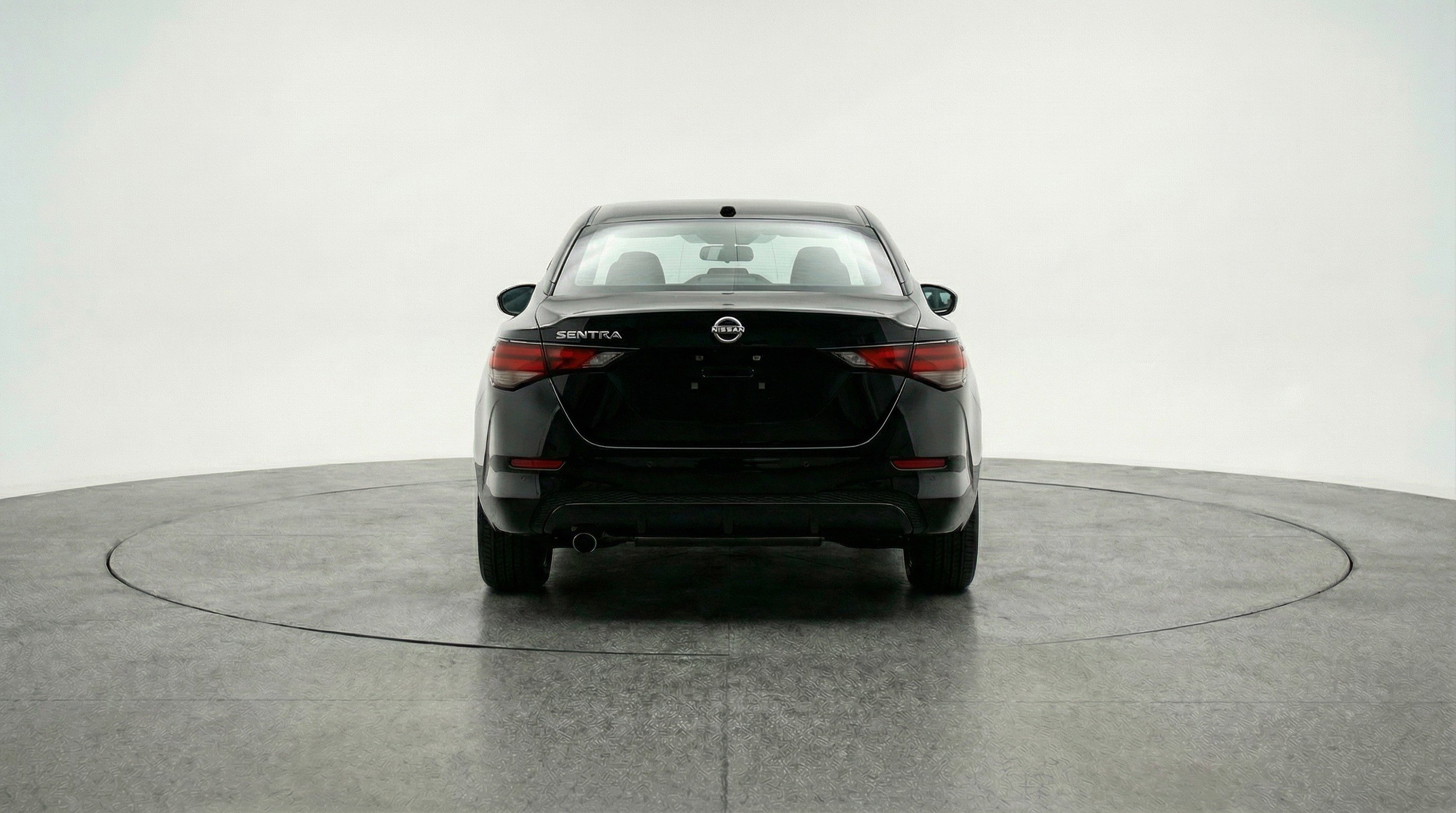 Used 2025 Nissan Sentra SV image 7