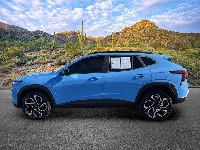 Used 2024 Chevrolet Trax RS FWD image 7
