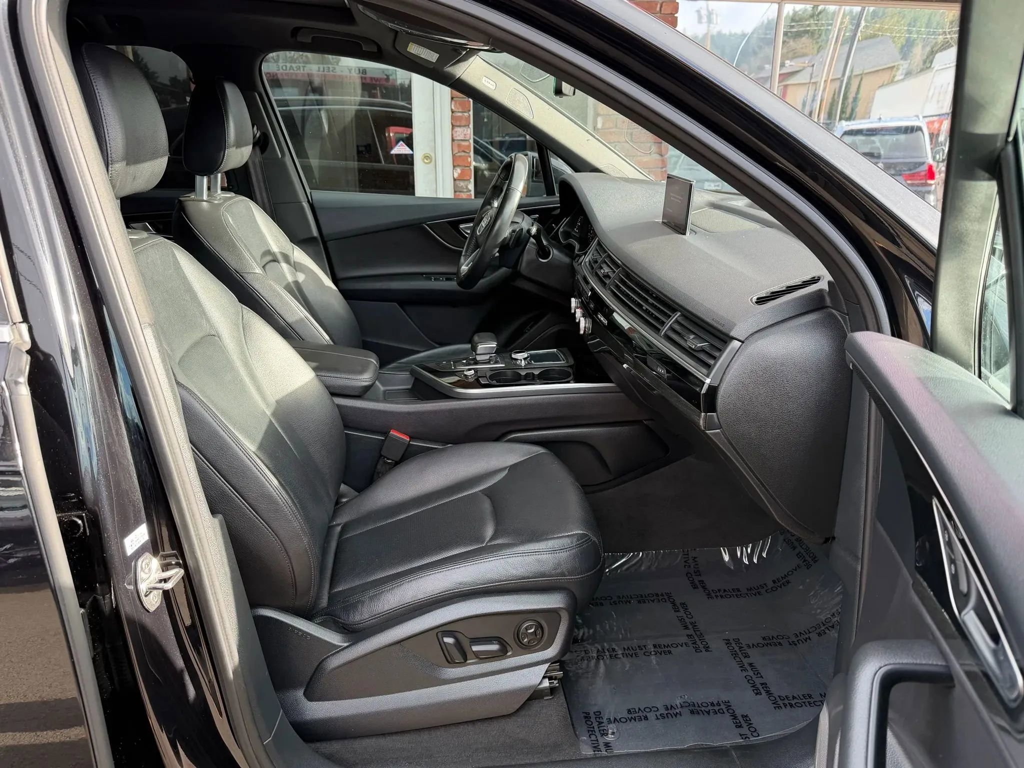 Used 2018 Audi Q7 3.0T Premium Plus w/ Premium Plus Package image 11