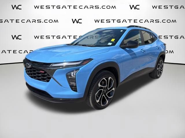 Used 2024 Chevrolet Trax RS w/ Sunroof Package image 1