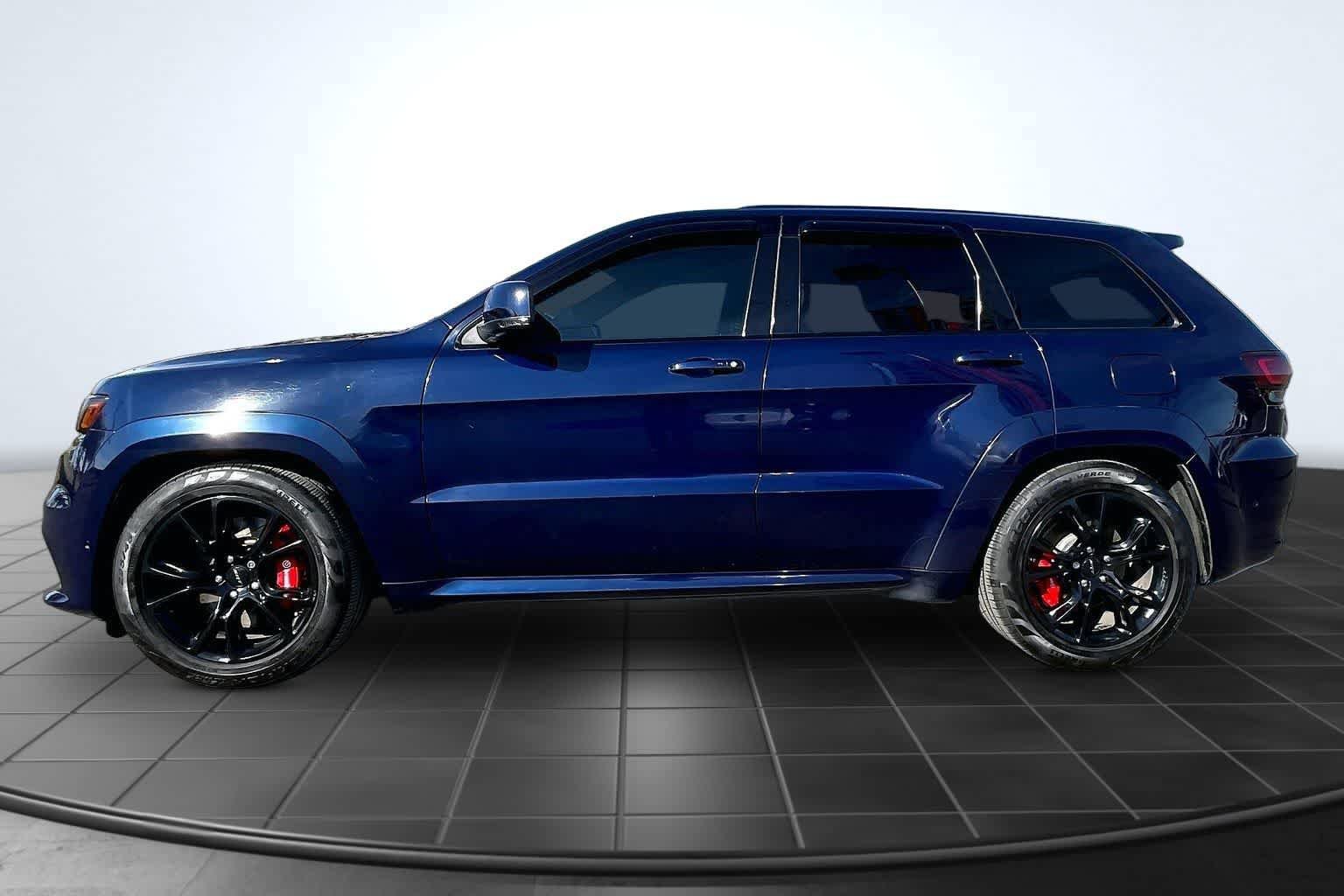 Used 2017 Jeep Grand Cherokee SRT w/ Trailer Tow Group IV AWD/4WD image 3