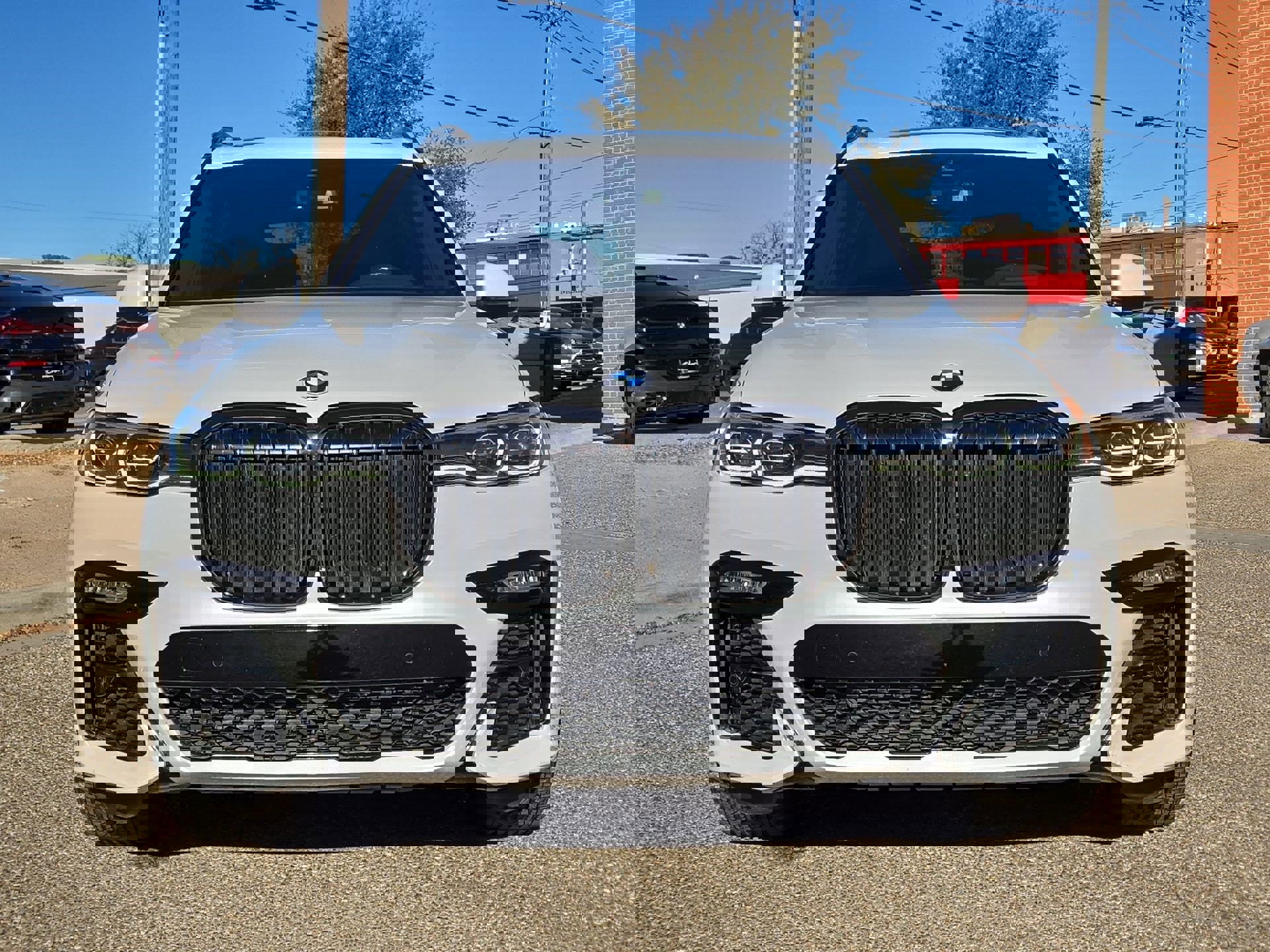 Used 2022 BMW X7 xDrive40i w/ M Sport Package image 10