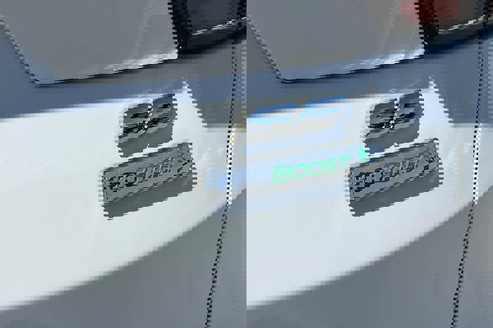 Used 2018 Ford Escape SE image 17