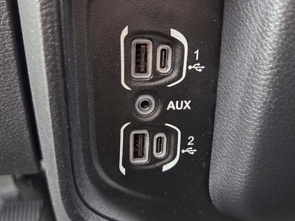 Used 2024 RAM 1500 Tradesman AWD/4WD image 25