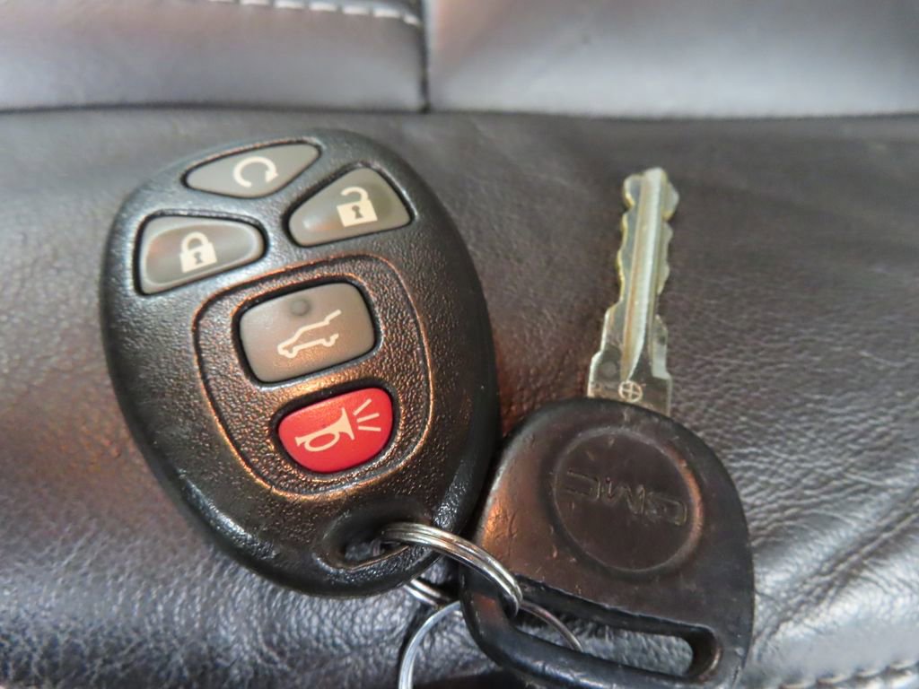 Used 2015 GMC Acadia SLT image 53