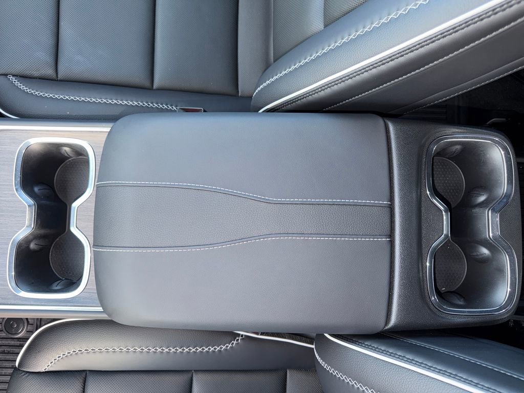 Certified 2026 GMC Acadia Denali w/ Super Cruise Package FWD image 30