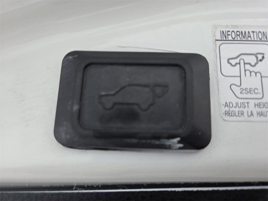 Used 2017 Toyota RAV4 XLE w/ All Weather Liner Package image 19