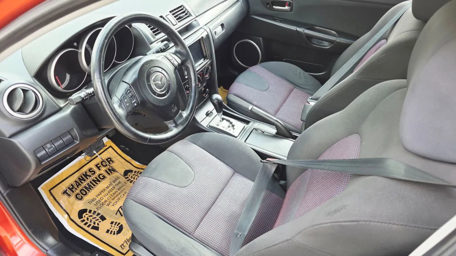 Used 2004 MAZDA MAZDA3 s FWD image 9