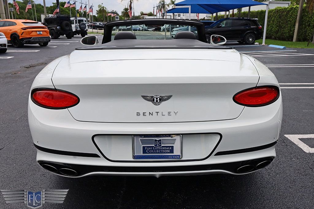 Used 2022 Bentley Continental GT V8 image 9